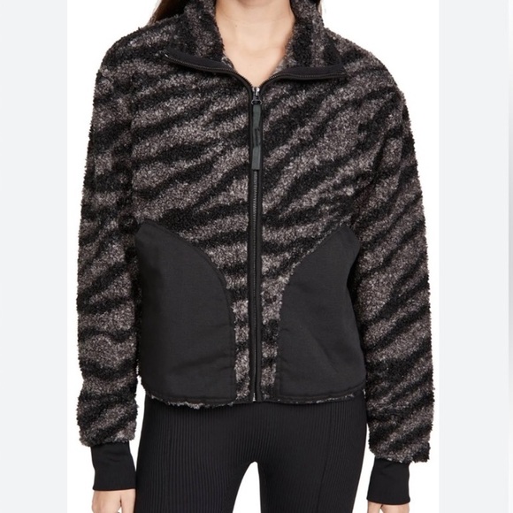 Varley Napoli Fleece Sherpa Zebra Zip Jacket - Picture 1 of 7